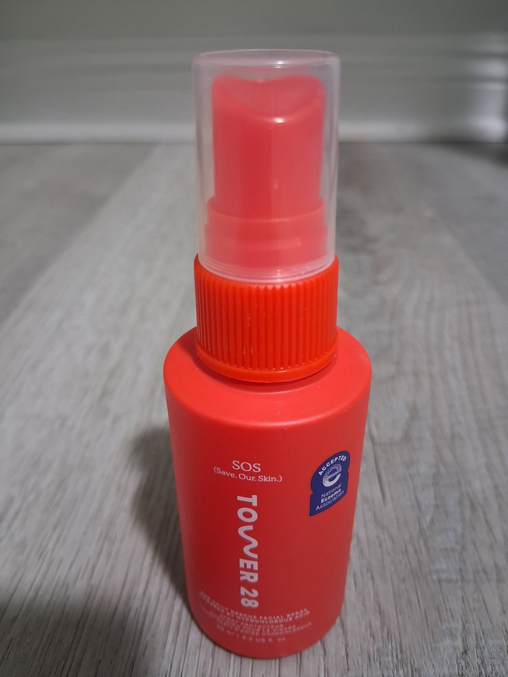 Tower 28 SOS Spray – Bright Coral Orange